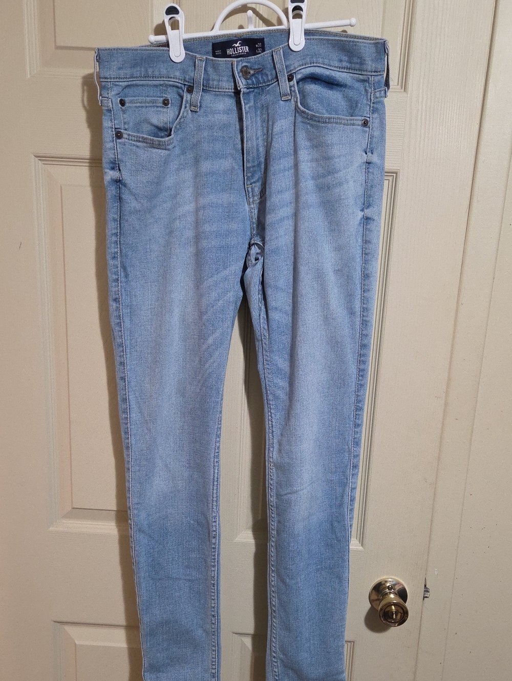 Hollister Women's Skinny Jeans in Light Blue Wash
